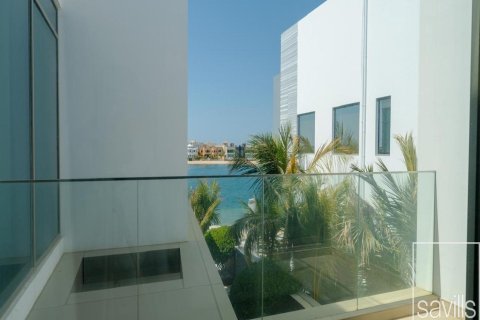 Villa de 5 dormitorios en Garden Homes, UAE No. 214007 22