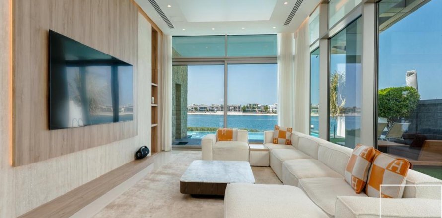 Villa de 5 dormitorios en Garden Homes, UAE No. 214007