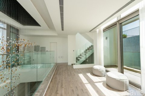 Villa de 5 dormitorios en Garden Homes, UAE No. 214007 15