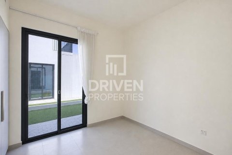 Villa de 4 dormitorios en EMAAR South, UAE No. 217485 10