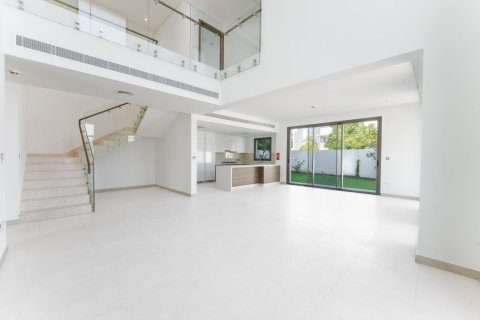 Villa de 4 dormitorios en Yas Island, UAE No. 196756