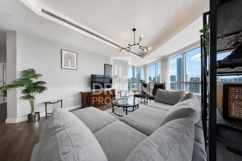 Apartment de 4 dormitorios en Dubai Marina, UAE No. 215061