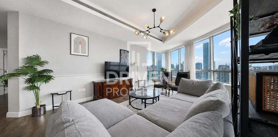 Apartment de 4 dormitorios en Dubai Marina, UAE No. 215061