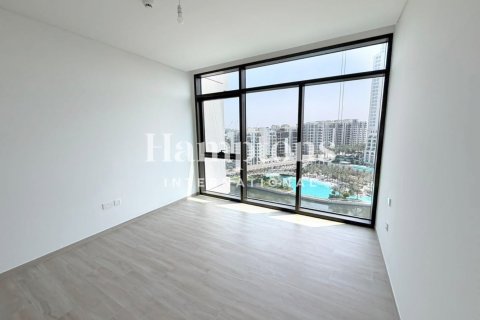 Квартира с 2 спальнями в Palace Residences, ОАЭ №216695 3