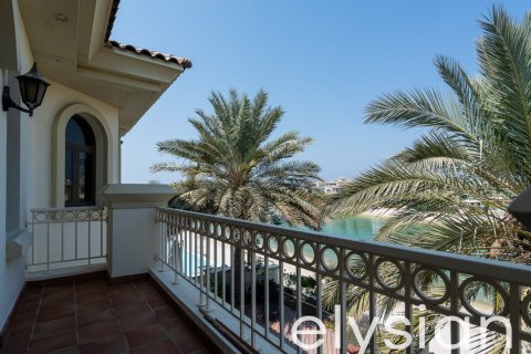 4 bedrooms Villa in Garden Homes, UAE No. 64655 28
