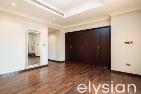 4 bedrooms Villa in Garden Homes, UAE No. 64655 14