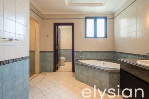 4 bedrooms Villa in Garden Homes, UAE No. 64655 24