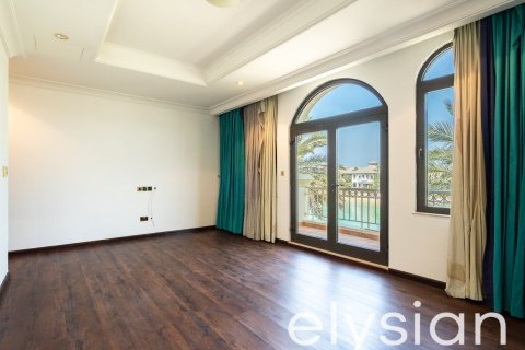 4 bedrooms Villa in Garden Homes, UAE No. 64655 9