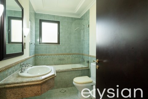 4 bedrooms Villa in Garden Homes, UAE No. 64655 27