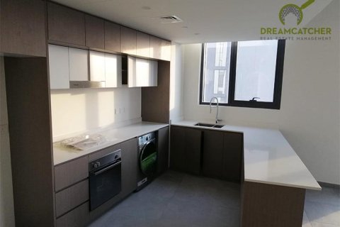 Apartment de 2 dormitorios en Aljada, UAE No. 17151 3