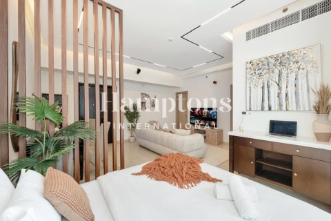 Apartment de 2 dormitorios en The Address Dubai Marina, UAE No. 223734 15