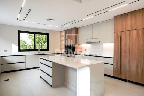 Вилла с 5 спальнями в Hacienda, ОАЭ №221007 14