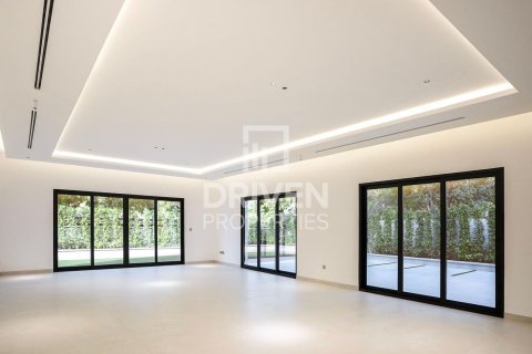 Вилла с 5 спальнями в Hacienda, ОАЭ №221007 24