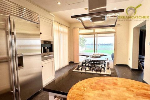 5 bedrooms Villa in Al Hamra Village, UAE No. 34239 9