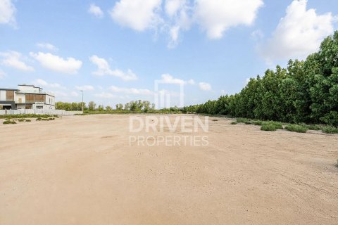 588.35m² Land in District One, UAE No. 221273 6