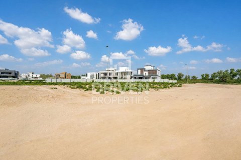 588.35m² Land in District One, UAE No. 221273 10