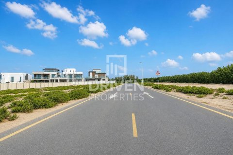 588.35m² Land in District One, UAE No. 221273 7
