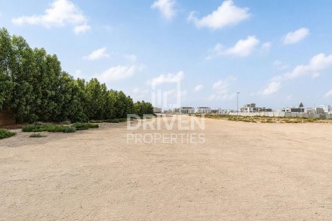 588.35m² Land in District One, UAE No. 221273 12