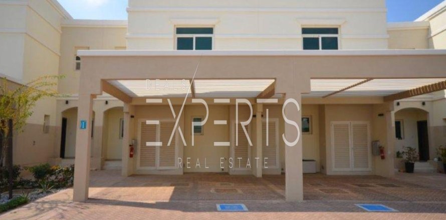 Townhouse de 2 chambres à Al Ghadeer, UAE No. 224159