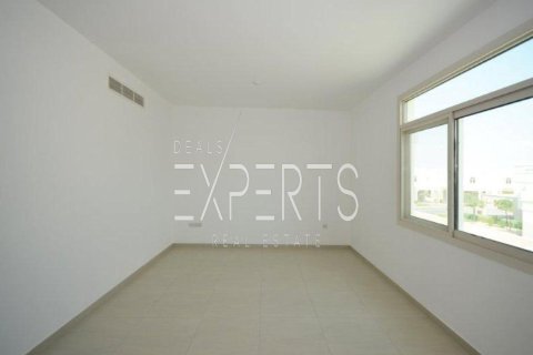 Townhouse de 2 chambres à Al Ghadeer, UAE No. 224159 10