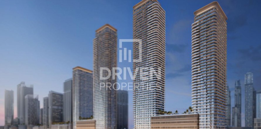 Penthouse de 4 dormitorios en EMAAR Beachfront, UAE No. 221009