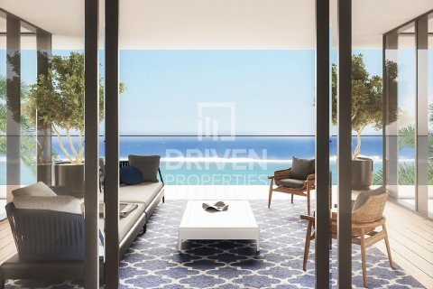 Penthouse de 4 dormitorios en EMAAR Beachfront, UAE No. 221009 9