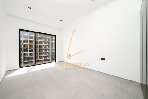 Apartment de 2 dormitorios en Jumeirah Village Circle, UAE No. 208396 10