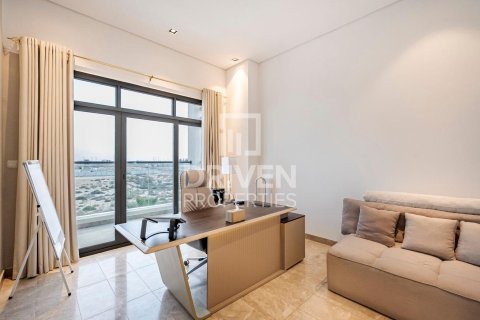 4 bedrooms Villa in Jebel Ali, UAE No. 221055 13