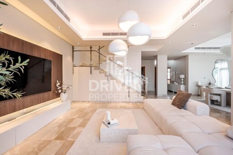 4 bedrooms Villa in Jebel Ali, UAE No. 221055 7