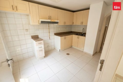 2 bedrooms Villa in Dubai, UAE No. 213447 7