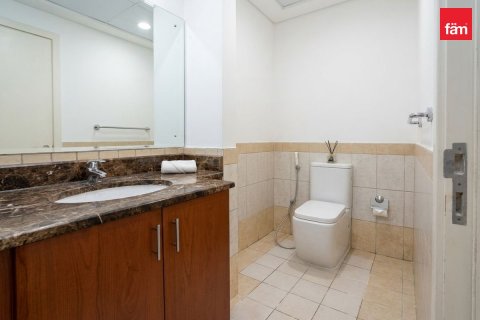 2 bedrooms Villa in Dubai, UAE No. 213447 17