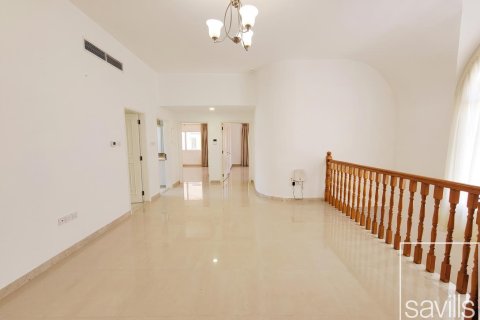 4 bedrooms Villa in Al Safa 2, UAE No. 211094 10