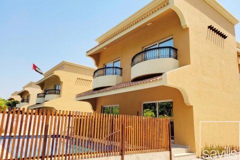 4 bedrooms Villa in Al Safa 2, UAE No. 211094
