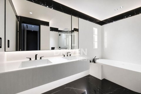 4 bedrooms Apartment in Business Bay, UAE No. 222969 19