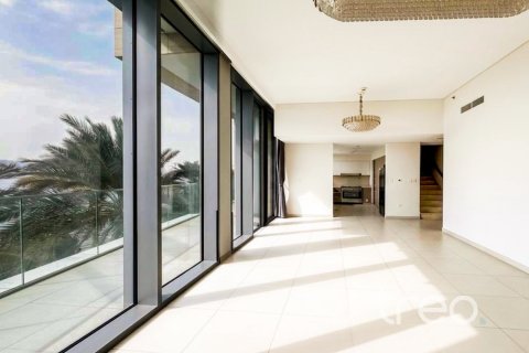 Квартира с 3 спальнями в The Grand, ОАЭ №220783 3