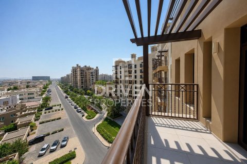 Appartement de 2 chambres à Umm Suqeim 3, UAE No. 221515 24