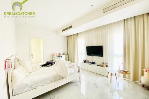 Townhouse de 5 chambres à Al Hamra Village, UAE No. 13044 19