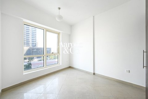 Квартира с 2 спальнями в Icon Tower 2, ОАЭ №208627 5