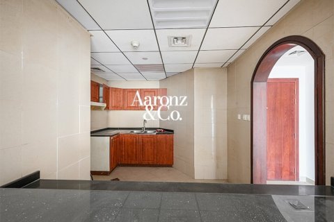 Квартира с 2 спальнями в Icon Tower 2, ОАЭ №208627 9