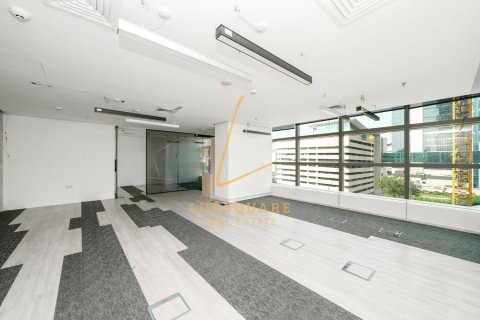76m² Office in Sheikh Zayed Road, UAE No. 219348 4