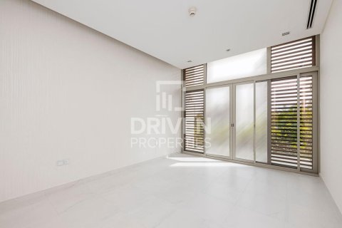 5 bedrooms Villa in District One, UAE No. 212455 14