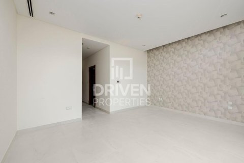 5 bedrooms Villa in District One, UAE No. 212455 9