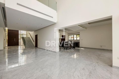 5 bedrooms Villa in District One, UAE No. 212455 3