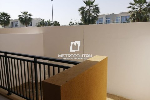Townhouse de 3 dormitorios en DAMAC Hills (Akoya by DAMAC), UAE No. 128038 9