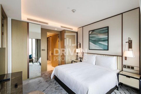 1 bedroom Apartment in Address Harbour Point, UAE No. 211893 8