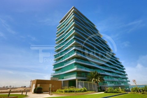 2 غرف نوم شقة في Al Raha Beach, الإمارات العربية المتحدة رقم 13426 4