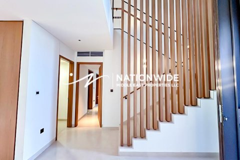 Villa de 5 dormitorios en Abu Dhabi, UAE No. 91781 18