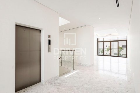 Villa de 6 chambres à District One, UAE No. 202811 8
