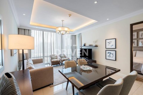 Квартира с 1 спальней в The Address Residence Fountain Views, ОАЭ №204750 3