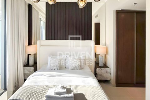 Appartement de 3 chambres à EMAAR Beachfront, UAE No. 202660 9